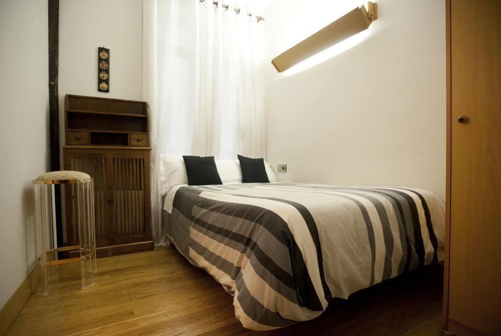 Pension Artea San Sebastián Exterior foto